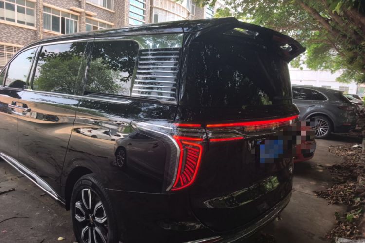 Used Hongqi HQ9 2023 2.0T Smart Connect Flagship Edition Rear Left 45 Deg