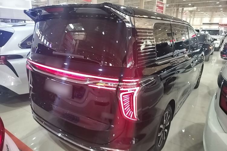 Used Hongqi HQ9 2023 2.0T Smart Connect Flagship Edition Rear Right 45 Deg