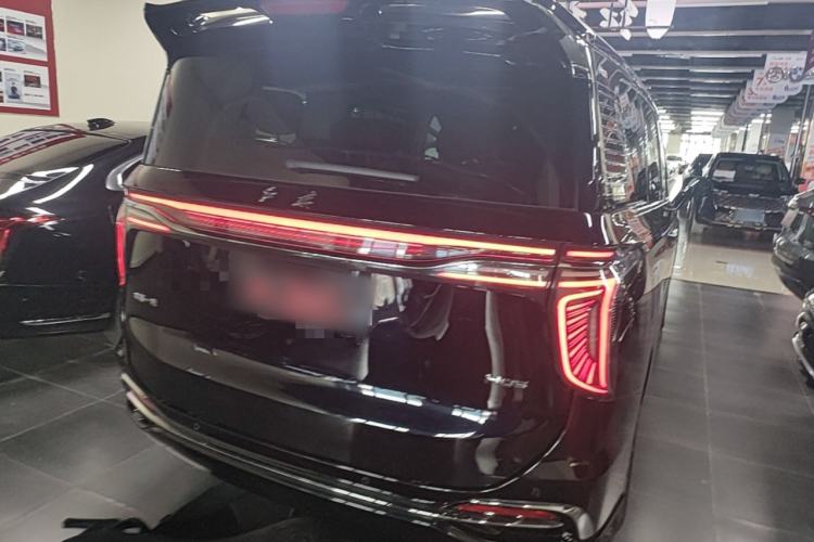 Used Hongqi HQ9 2023 2.0T Smart Connect Flagship Edition Rear Right 45 Deg