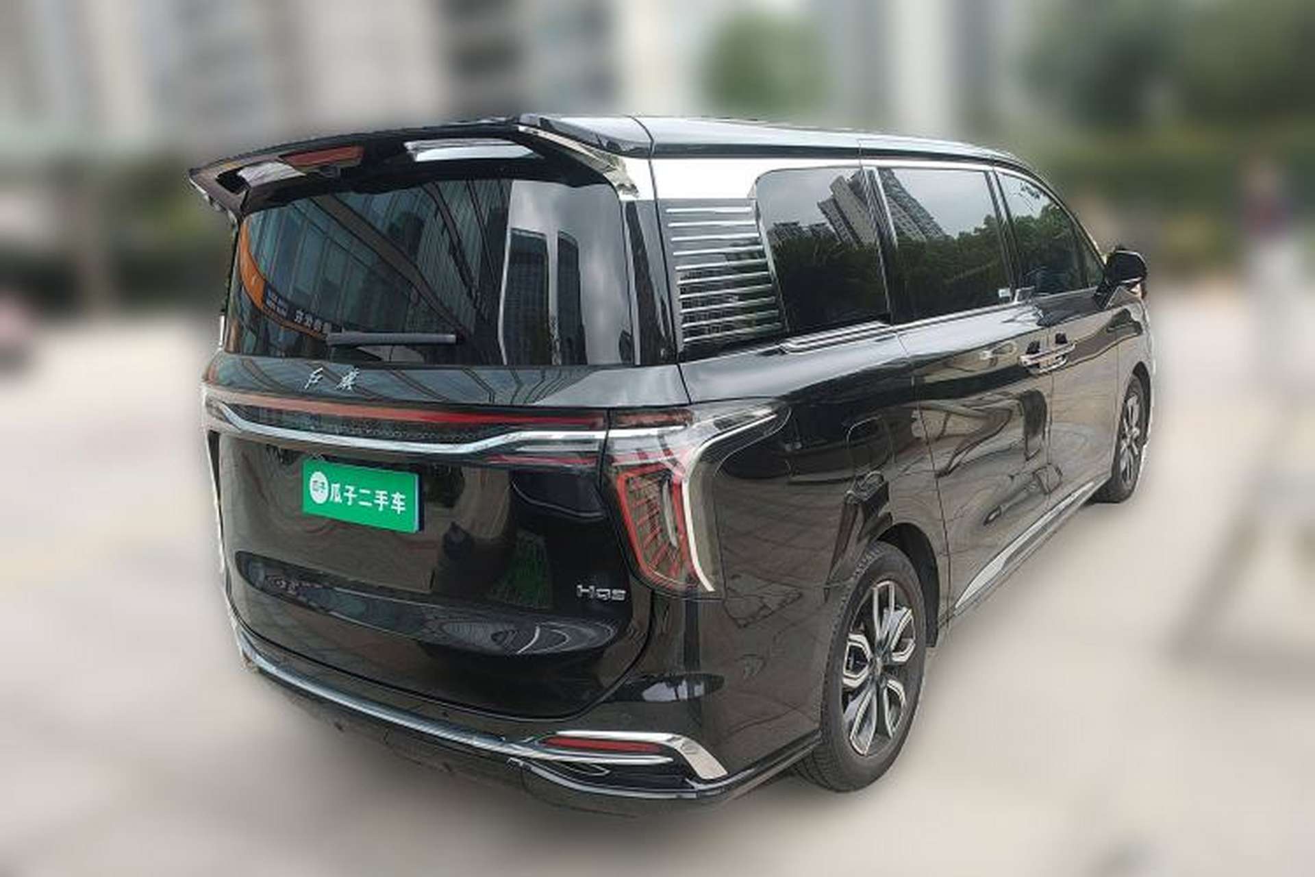 Used Hongqi HQ9 2023 2.0T Smart Connect Flagship Edition Rear Right 45 Deg