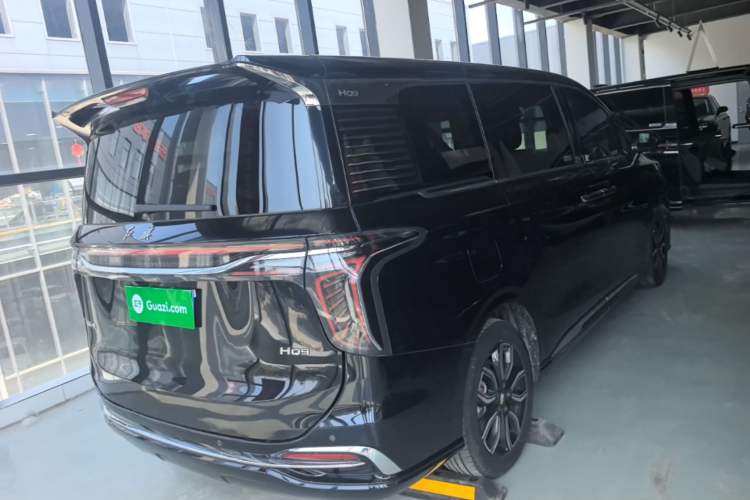 Used Hongqi HQ9 2023 2.0T Smart Connect Flagship Edition Rear Right 45 Deg