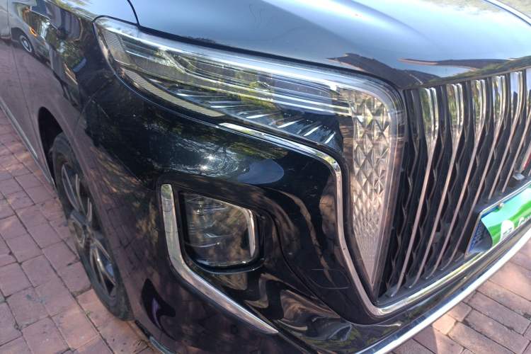 Used Hongqi HQ9 2023 2.0T Smart Connect Flagship Edition Right Front Headlight
