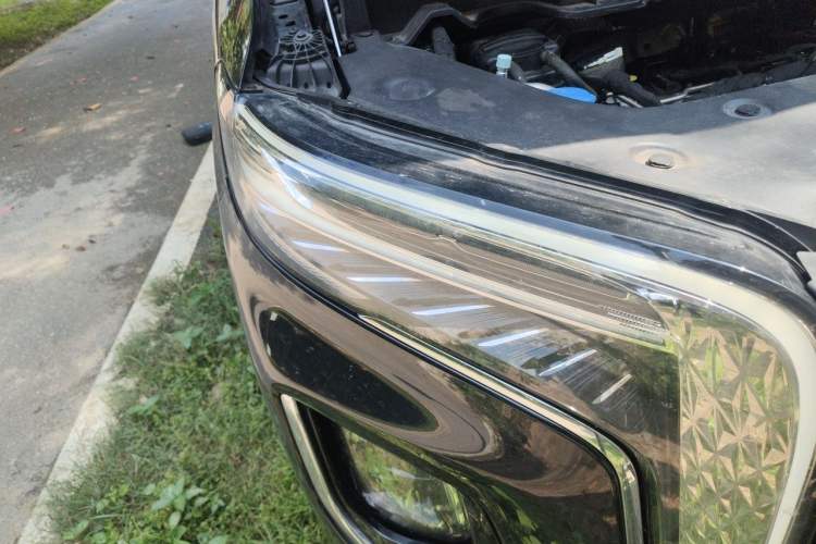Used Hongqi HQ9 2023 2.0T Smart Connect Flagship Edition Right Front Headlight