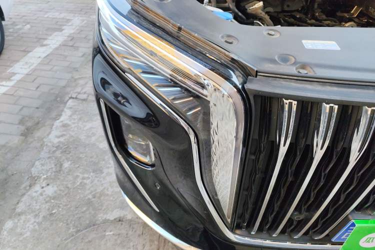Used Hongqi HQ9 2023 2.0T Smart Connect Flagship Edition Right Front Headlight