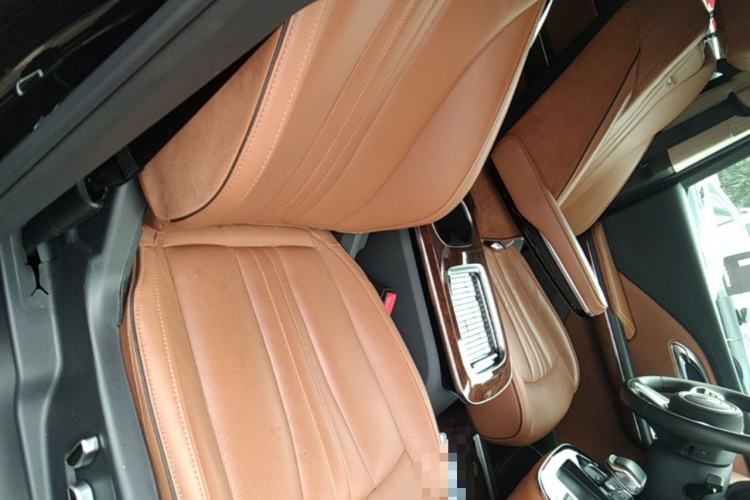 Used Hongqi HQ9 2023 2.0T Smart Connect Flagship Edition Right Front Seat