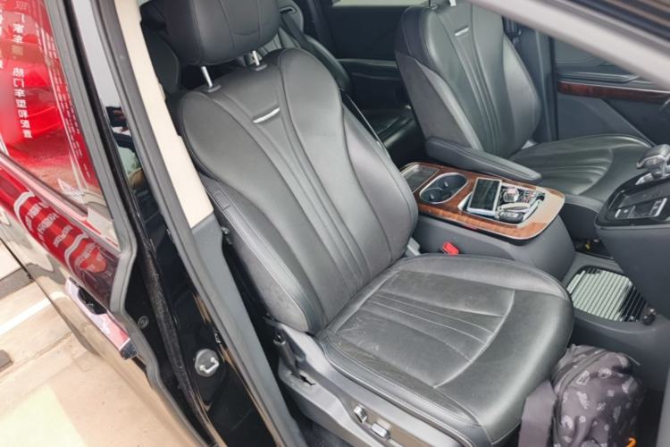 Used Hongqi HQ9 2023 2.0T Smart Connect Flagship Edition Right Front Seat