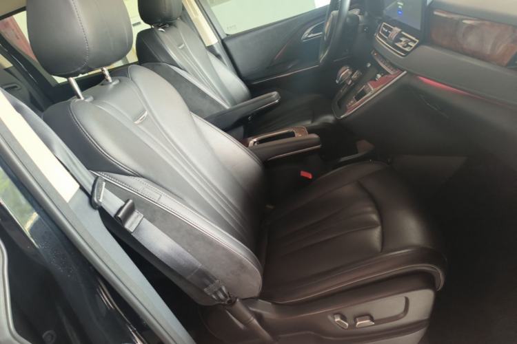 Used Hongqi HQ9 2023 2.0T Smart Connect Flagship Edition Right Front Seat