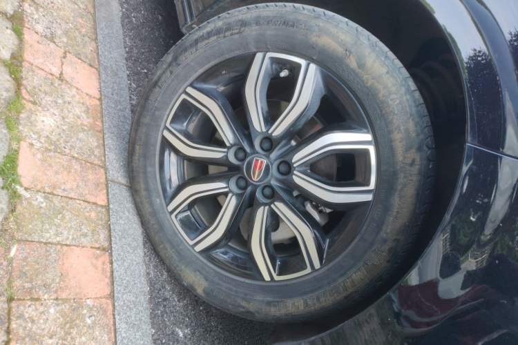 Used Hongqi HQ9 2023 2.0T Smart Connect Flagship Edition Right Front Wheel Hub