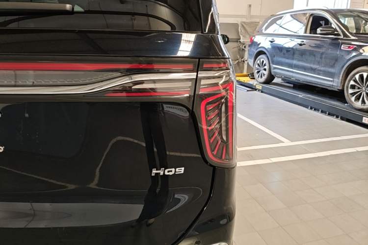 Used Hongqi HQ9 2023 2.0T Smart Connect Flagship Edition Right Rear Taillight