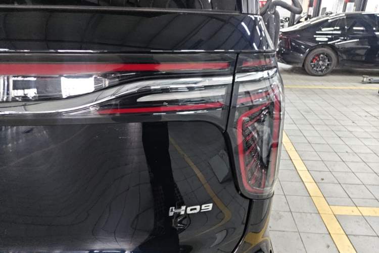 Used Hongqi HQ9 2023 2.0T Smart Connect Flagship Edition Right Rear Taillight