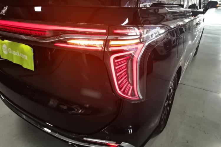 Used Hongqi HQ9 2023 2.0T Smart Connect Flagship Edition Right Rear Taillight