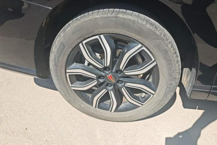 Used Hongqi HQ9 2023 2.0T Smart Connect Flagship Edition Right Rear Wheel Hub