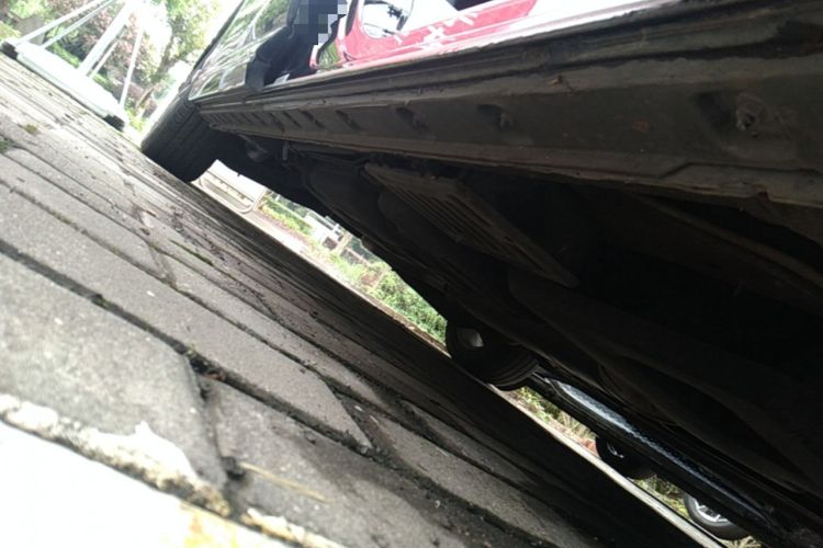 Used Hongqi HQ9 2023 2.0T Smart Connect Flagship Edition Right Side Sill