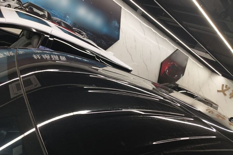 Used Hongqi HQ9 2023 2.0T Smart Connect Flagship Edition Roof