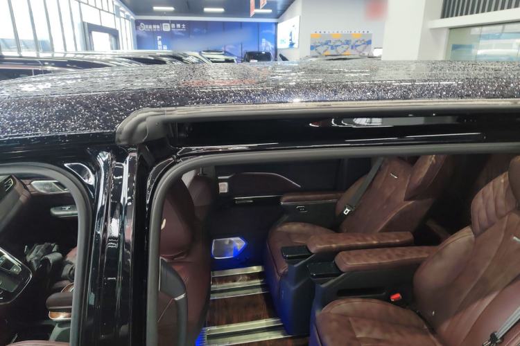 Used Hongqi HQ9 2023 2.0T Smart Connect Flagship Edition Roof