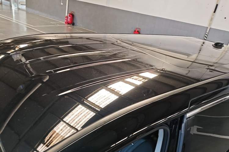 Used Hongqi HQ9 2023 2.0T Smart Connect Flagship Edition Roof