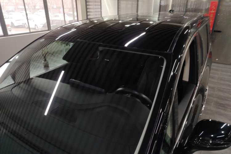 Used Hongqi HQ9 2023 2.0T Smart Connect Flagship Edition Roof