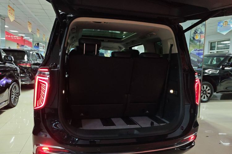 Used Hongqi HQ9 2023 2.0T Smart Connect Flagship Edition Trunk