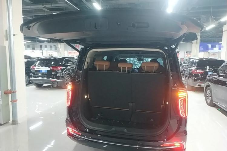 Used Hongqi HQ9 2023 2.0T Smart Connect Flagship Edition Trunk