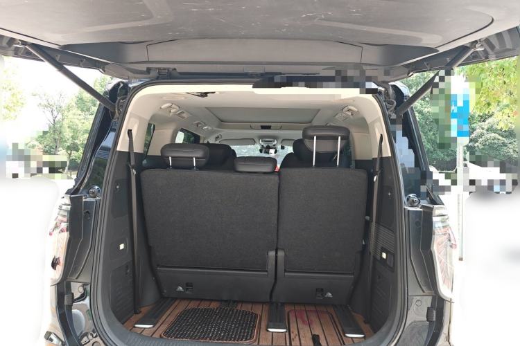 Used Hongqi HQ9 2023 2.0T Smart Connect Flagship Edition Trunk