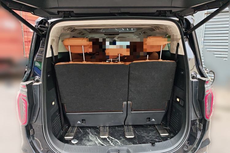 Used Hongqi HQ9 2023 2.0T Smart Connect Flagship Edition Trunk