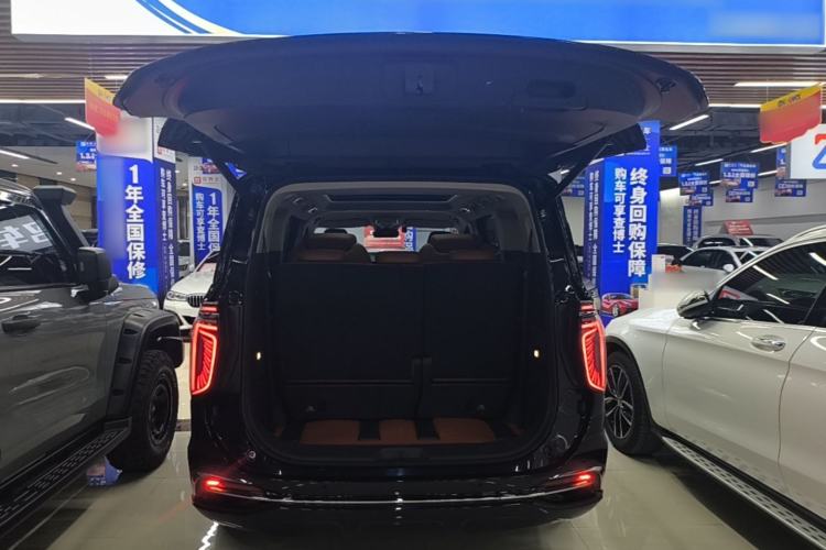 Used Hongqi HQ9 2023 2.0T Smart Connect Flagship Edition Trunk