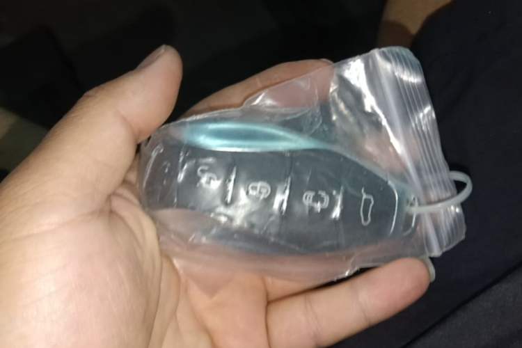 Used Hongqi HQ9 2023 2.0T Smart Connect Flagship Edition Vehicle Key