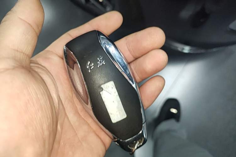 Used Hongqi HQ9 2023 2.0T Smart Connect Flagship Edition Vehicle Key