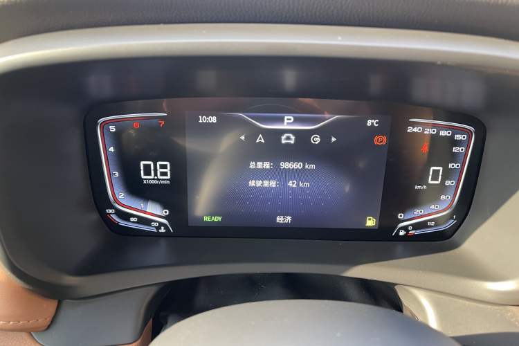 Used Hongqi HQ9 2023 2.0T Smart Connect Flagship Edition Odometer Close Up