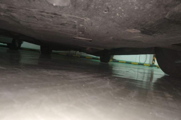 Used Hongqi HQ9 2023 2.0T Smart Connect Flagship Edition Chassis Front