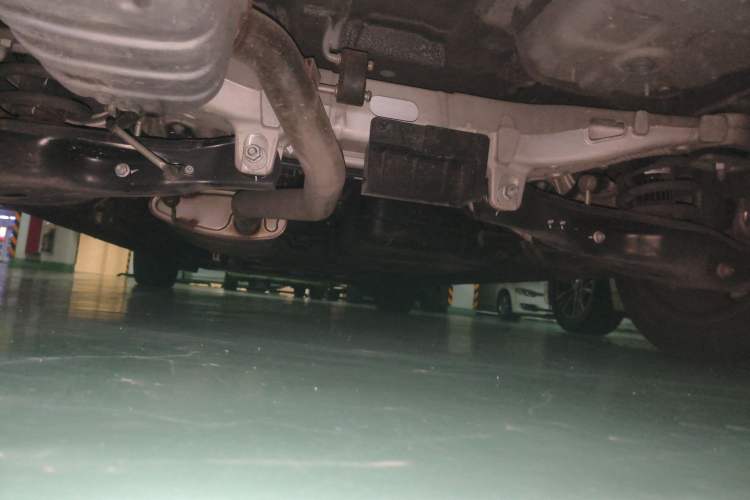Used Hongqi HQ9 2023 2.0T Smart Connect Flagship Edition Chassis Rear