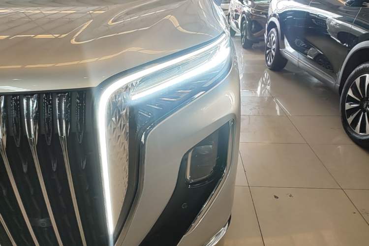 Used Hongqi HQ9 2023 2.0T Smart Connect Flagship Edition Left Front Headlight
