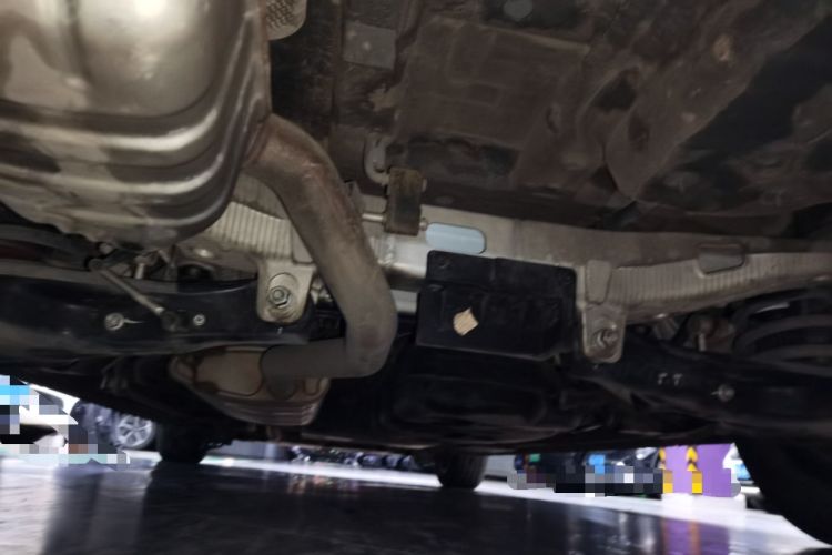 Used Hongqi HQ9 2023 2.0T Smart Connect Flagship Edition Chassis Rear