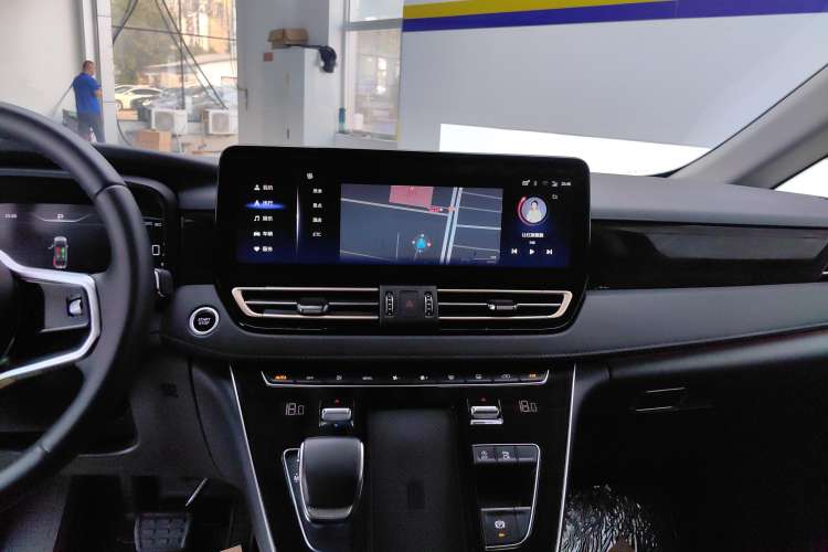 Used Hongqi HQ9 2023 2.0T Smart Connect Flagship Edition Audio And AC Panel