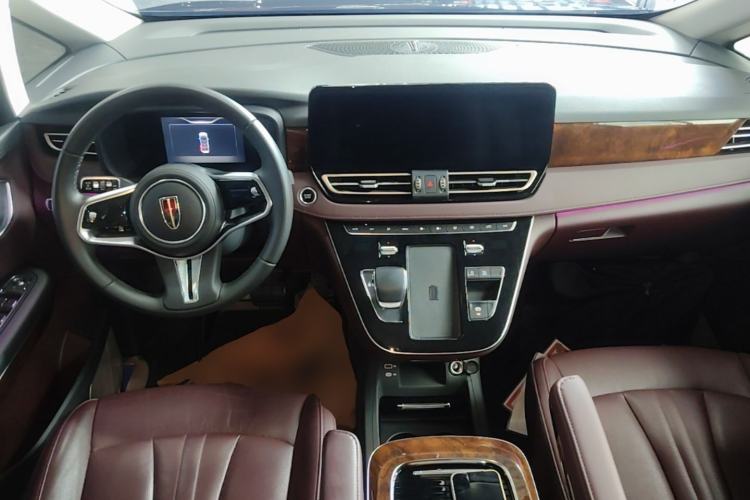 Used Hongqi HQ9 2023 2.0T Smart Connect Flagship Edition Center Console