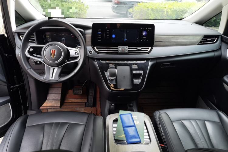 Used Hongqi HQ9 2023 2.0T Smart Connect Flagship Edition Center Console