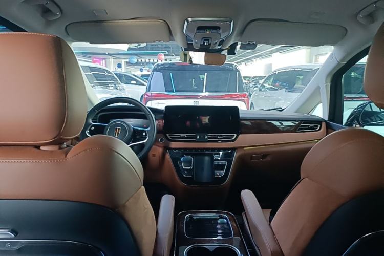 Used Hongqi HQ9 2023 2.0T Smart Connect Flagship Edition Center Console