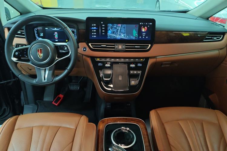 Used Hongqi HQ9 2023 2.0T Smart Connect Flagship Edition Center Console