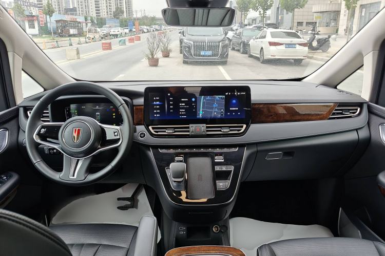 Used Hongqi HQ9 2023 2.0T Smart Connect Flagship Edition Center Console
