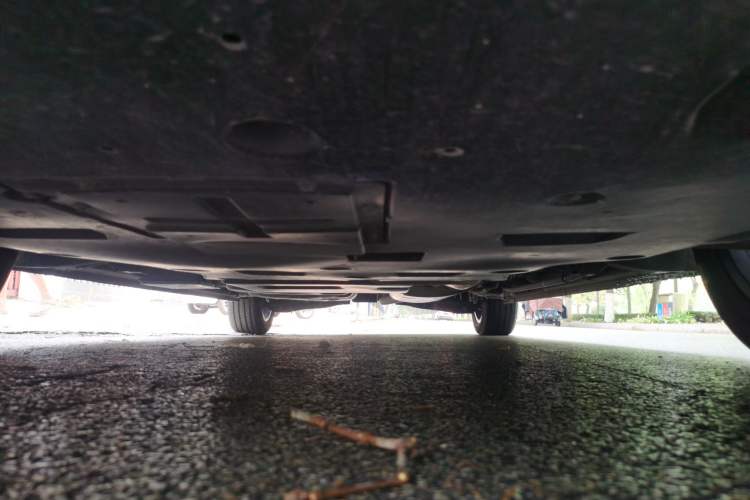 Used Hongqi HQ9 2023 2.0T Smart Connect Flagship Edition Chassis Front