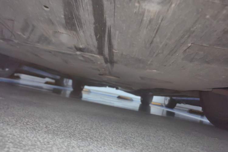 Used Hongqi HQ9 2023 2.0T Smart Connect Flagship Edition Chassis Front