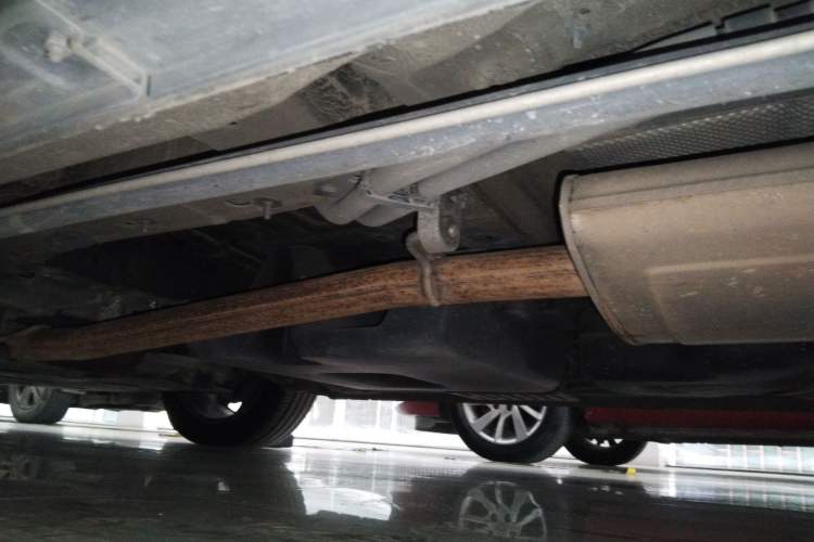 Used Hongqi HQ9 2023 2.0T Smart Connect Flagship Edition Chassis Front Left
