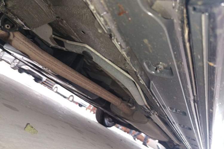Used Hongqi HQ9 2023 2.0T Smart Connect Flagship Edition Chassis Front Left