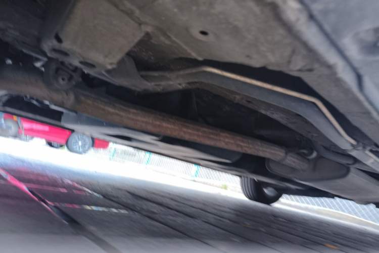 Used Hongqi HQ9 2023 2.0T Smart Connect Flagship Edition Chassis Front Left