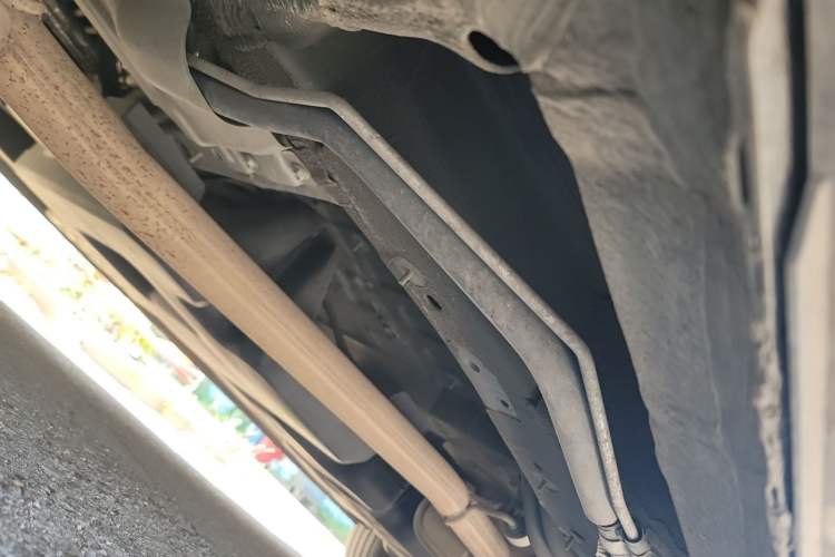 Used Hongqi HQ9 2023 2.0T Smart Connect Flagship Edition Chassis Front Left