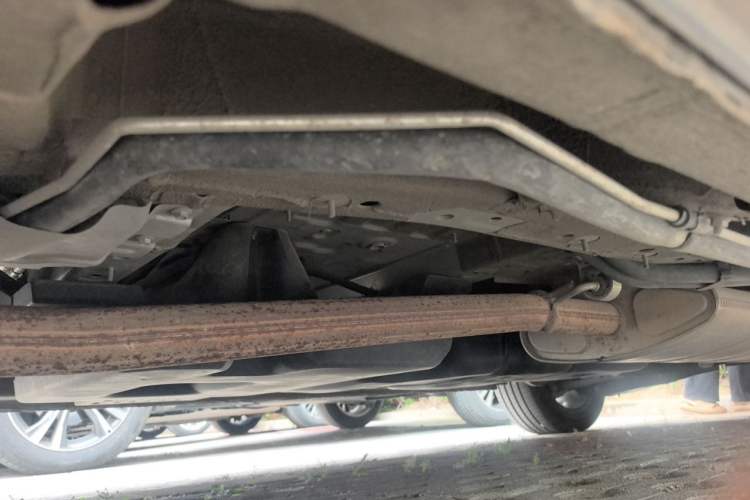 Used Hongqi HQ9 2023 2.0T Smart Connect Flagship Edition Chassis Front Left