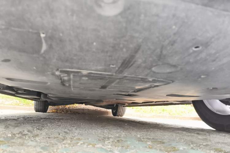 Used Hongqi HQ9 2023 2.0T Smart Connect Flagship Edition Chassis Front