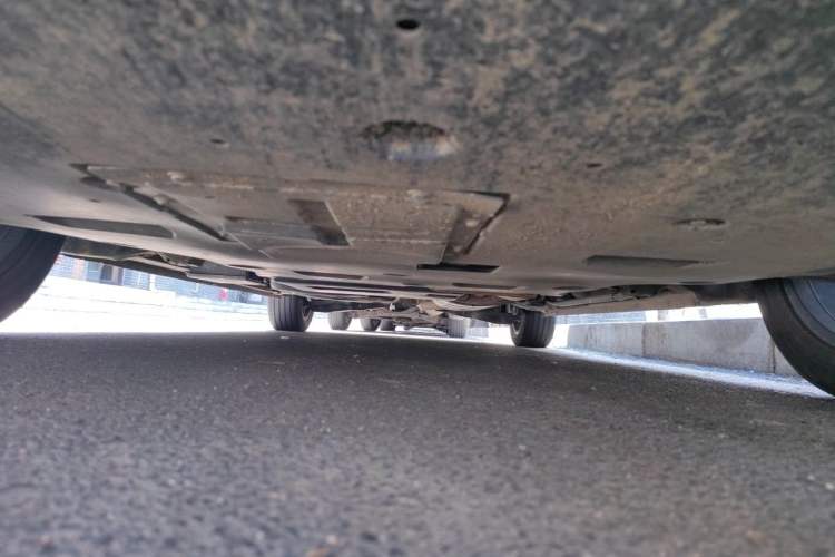 Used Hongqi HQ9 2023 2.0T Smart Connect Flagship Edition Chassis Front
