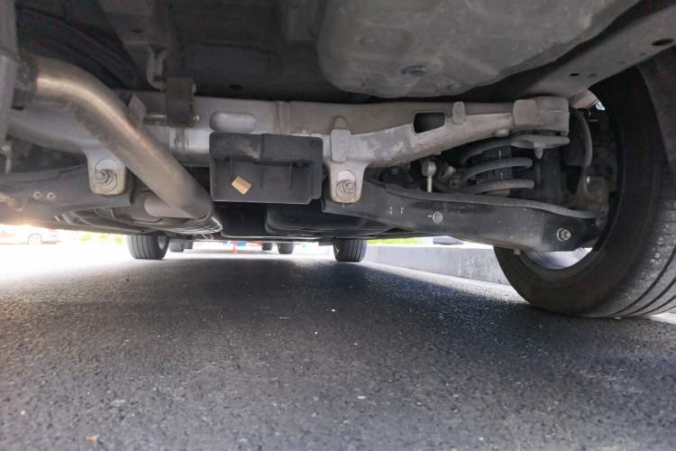 Used Hongqi HQ9 2023 2.0T Smart Connect Flagship Edition Chassis Rear