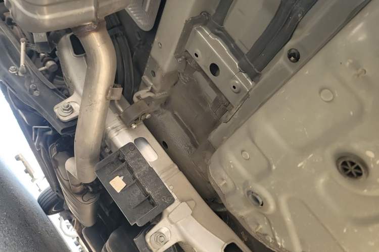 Used Hongqi HQ9 2023 2.0T Smart Connect Flagship Edition Chassis Rear